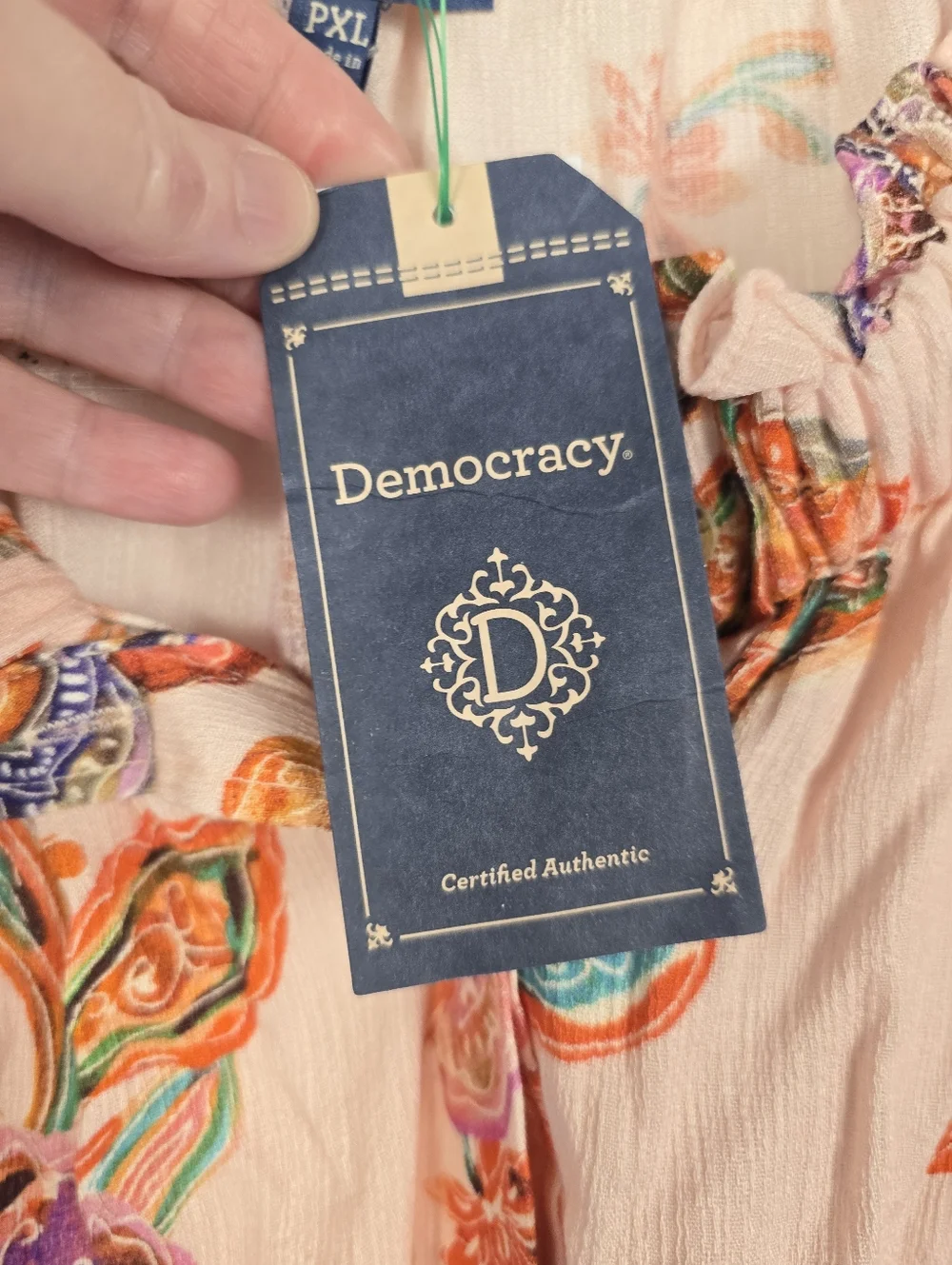 Democracy NWT Blush Floral Embroidered Peasant Blouse 1/2 Sleeve. Ladies PXL - Picture 3 of 10